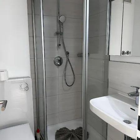 Huus Moevchen Apartment