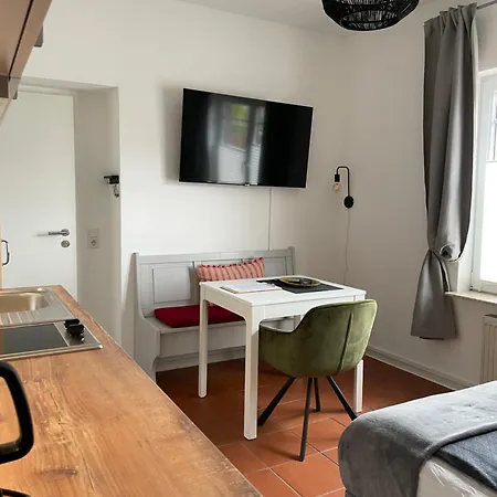 Huus Moevchen Apartment *