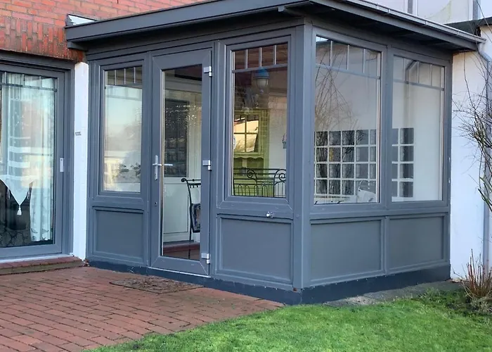 Huus Moevchen * 博尔库姆