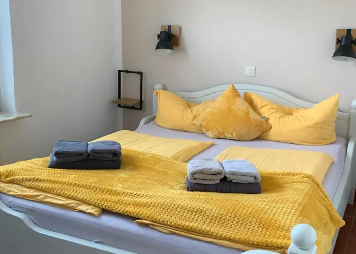 Huus Moevchen * 博尔库姆